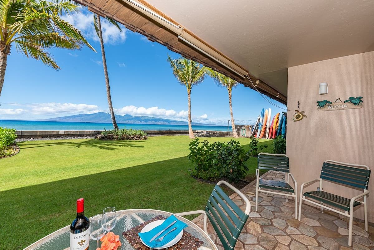 Condo in Lahaina · ★4.88 · 1 bedroom · 1 bed · 1 private bath - Photo 3