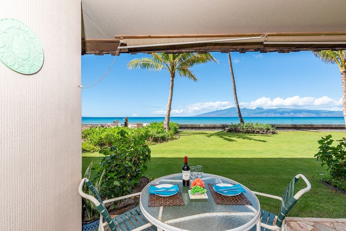 Condo in Lahaina · ★4.88 · 1 bedroom · 1 bed · 1 private bath - Photo 2
