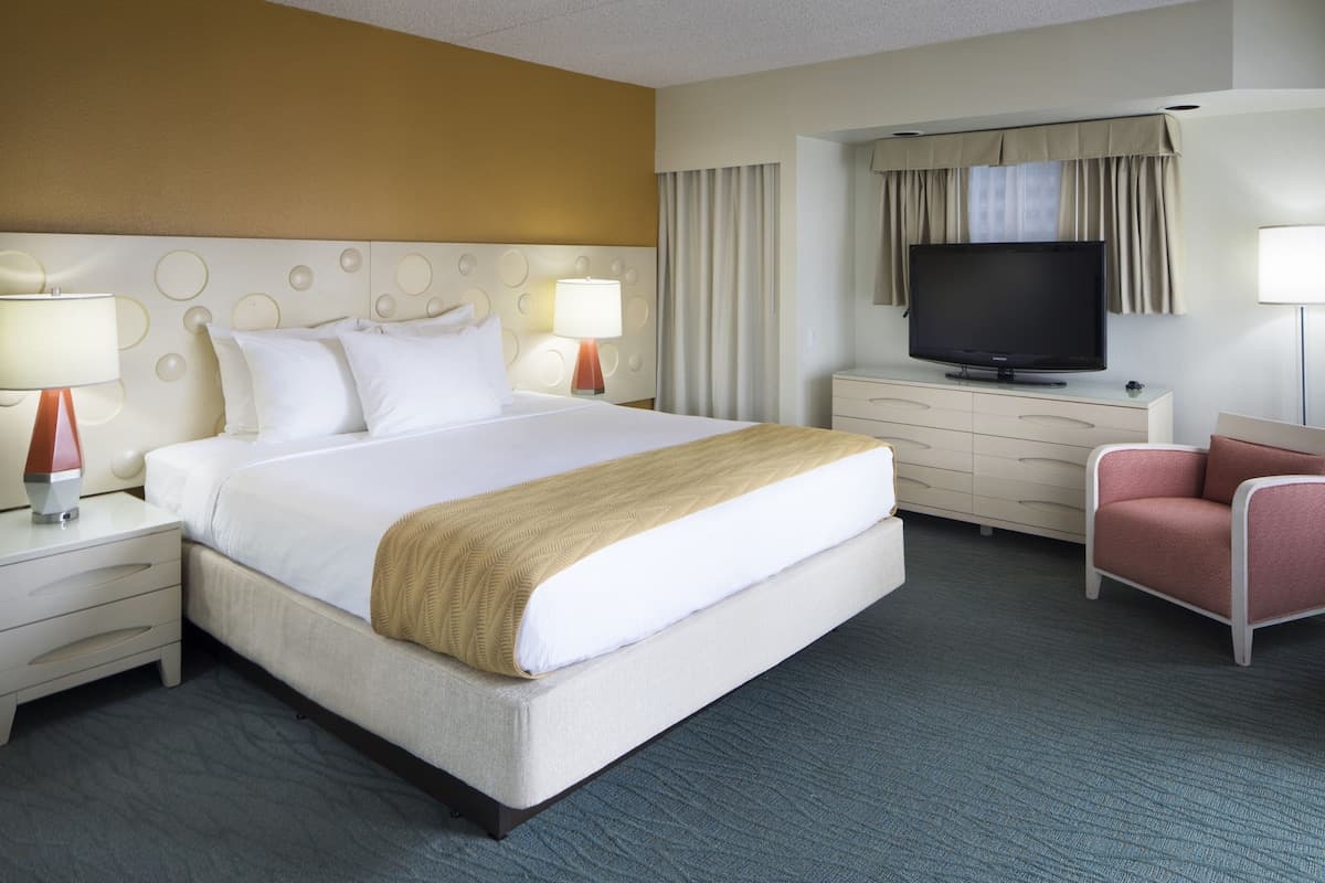 Hotel in Honolulu · ★4.5 · 1 bedroom · 1 private bath - Photo 3