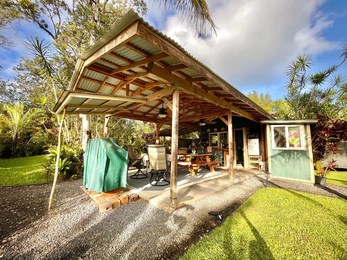 A Tropical Garden Suite - Photo 4