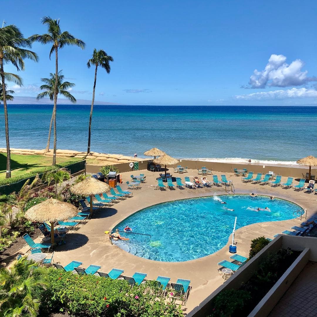 Condo in Lahaina · ★4.85 · 1 bedroom · 1 bed · 1 bath - Photo 2
