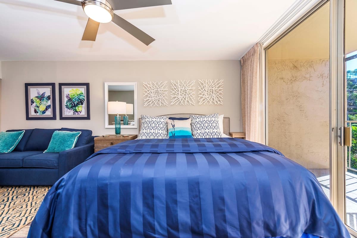 Condo in Lahaina · ★4.85 · 1 bedroom · 1 bed · 1 bath - Photo 5