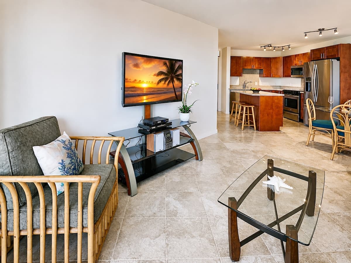 Condo in Kihei · ★4.86 · 1 bedroom · 1 bed · 1 bath - Photo 3