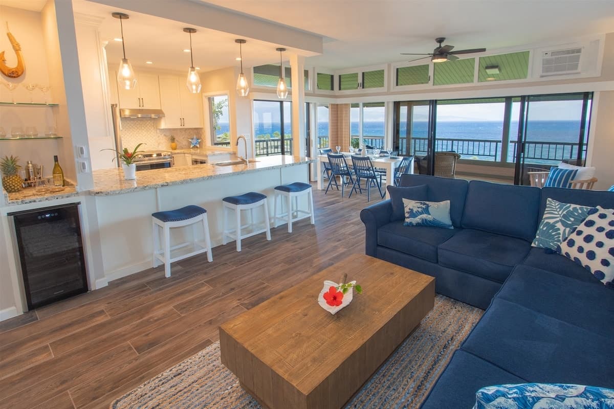 Villa in Lahaina · ★4.97 · 3 bedrooms · 7 beds · 3 baths - Photo 1