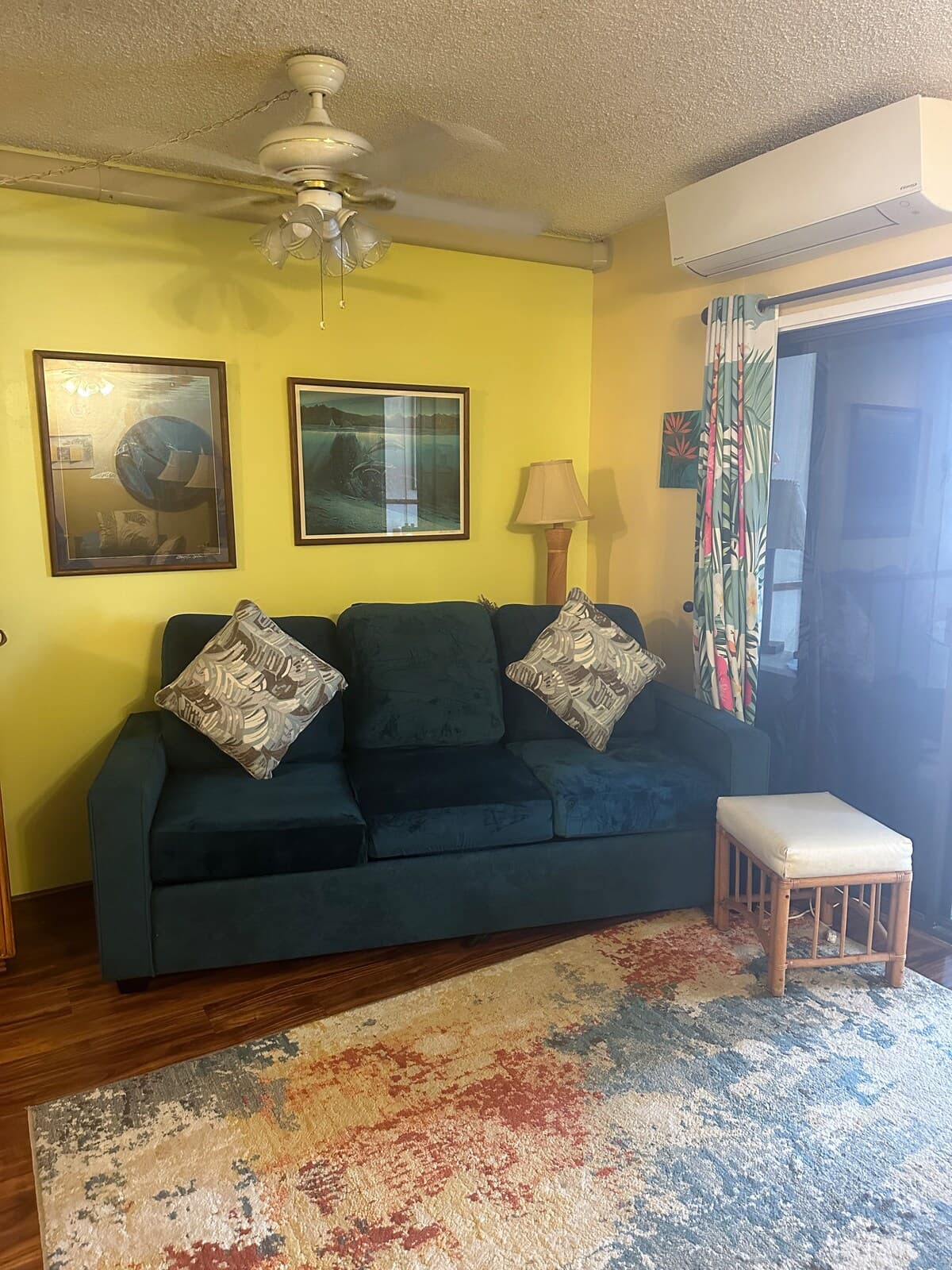 In Town ALII ,Oceanview, 1 bdrm Ironman Kona Plaza - Photo 1