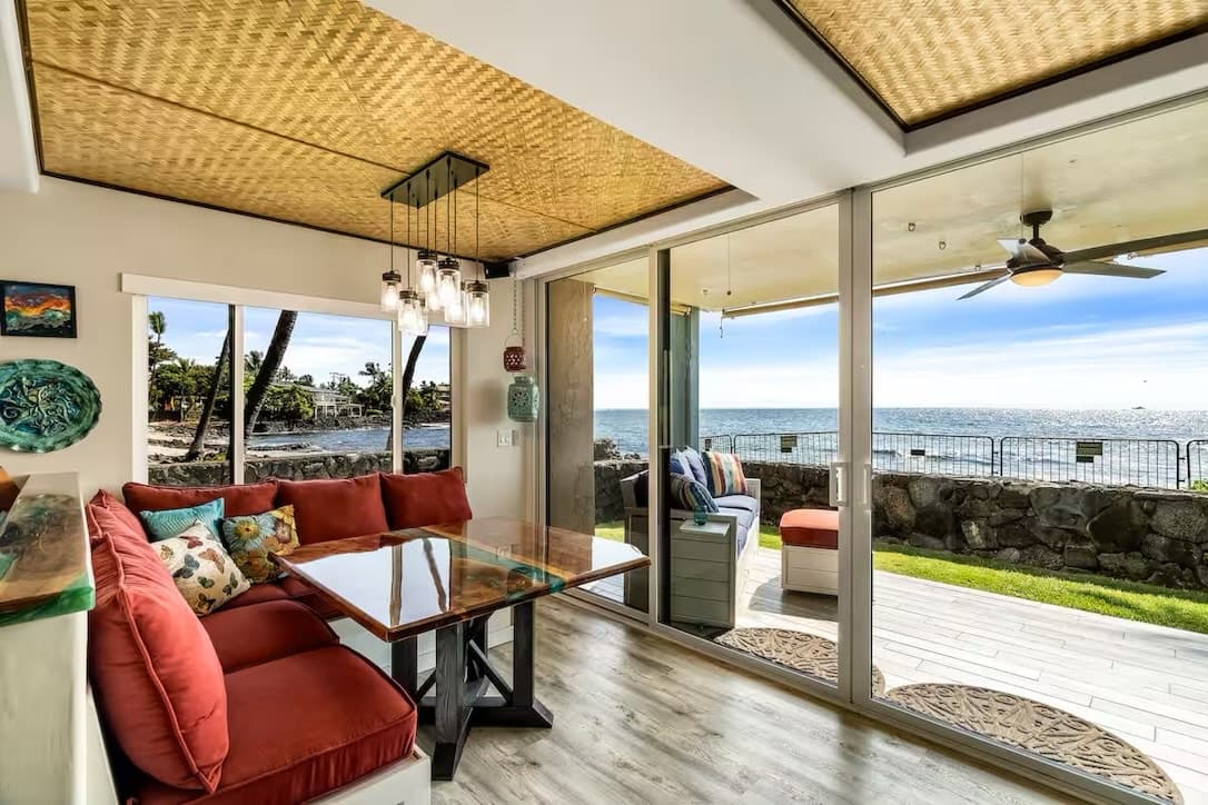 Condo in Kailua-Kona · ★4.94 · 2 bedrooms · 4 beds · 2 baths - Photo 1