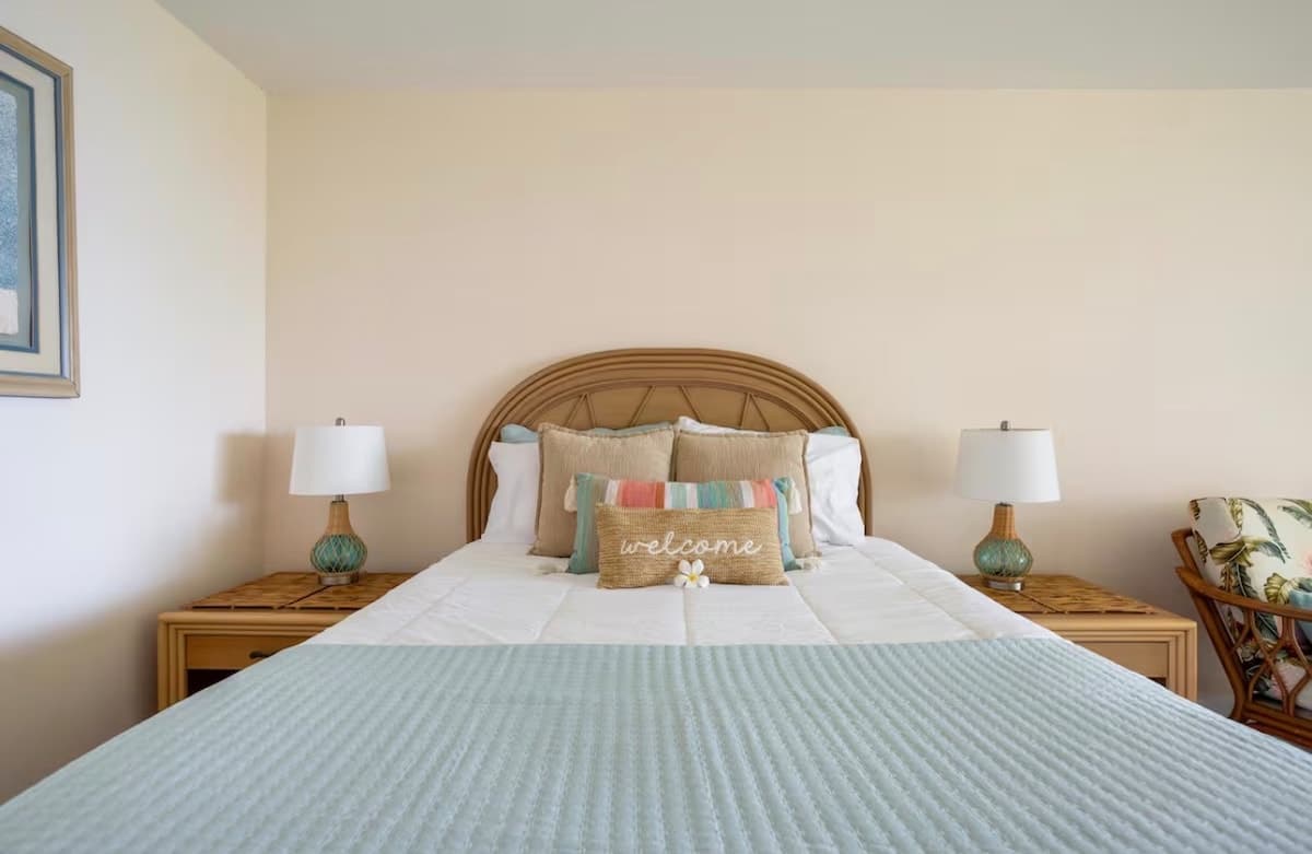 Oceanfront!!! Paradise in Kona! Best Location!! - Photo 1