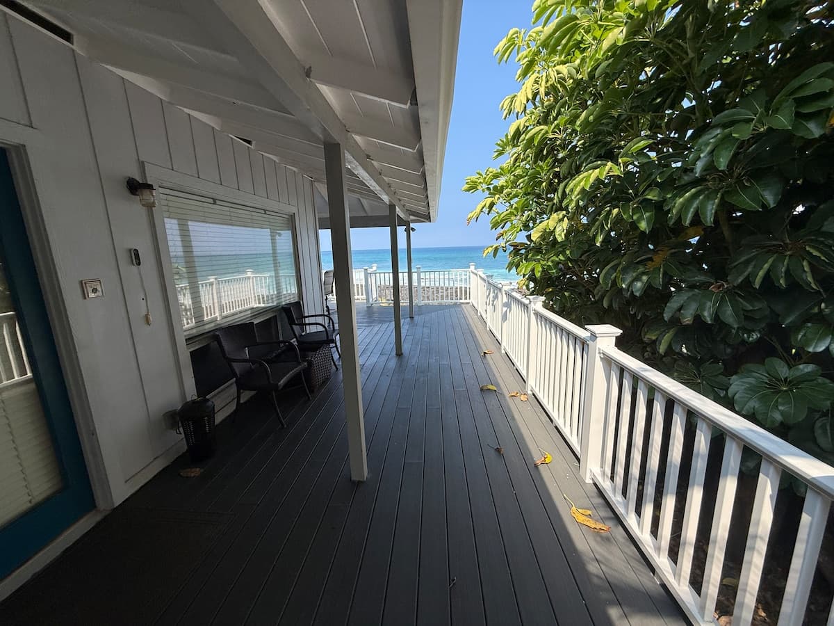 Home in Kailua-Kona · ★4.95 · 2 bedrooms · 3 beds · 2 baths - Photo 3