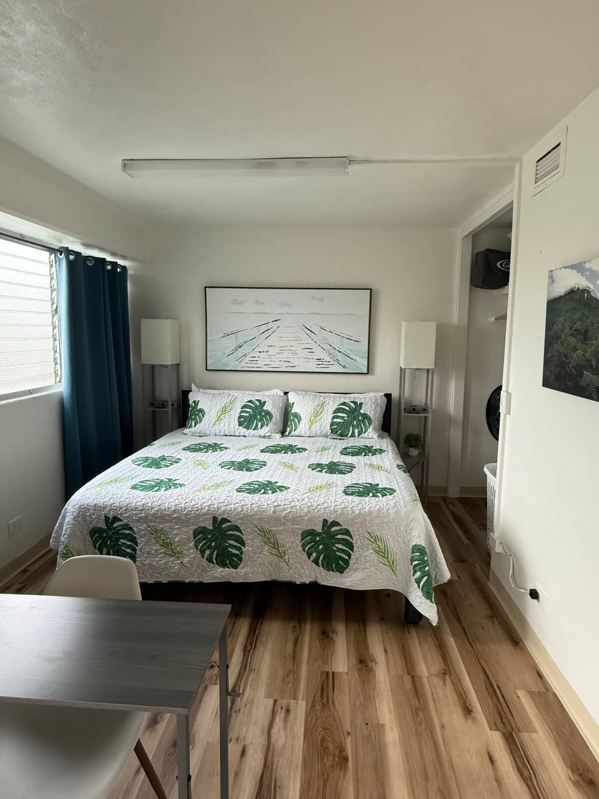 Breezy Waikiki Apt 🌈sleeps 6 & PARKING included - Photo 1