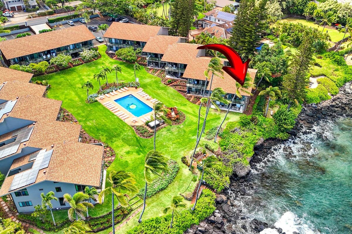 Condo in Lahaina · ★4.55 · 2 bedrooms · 3 beds · 2 shared baths - Photo 5