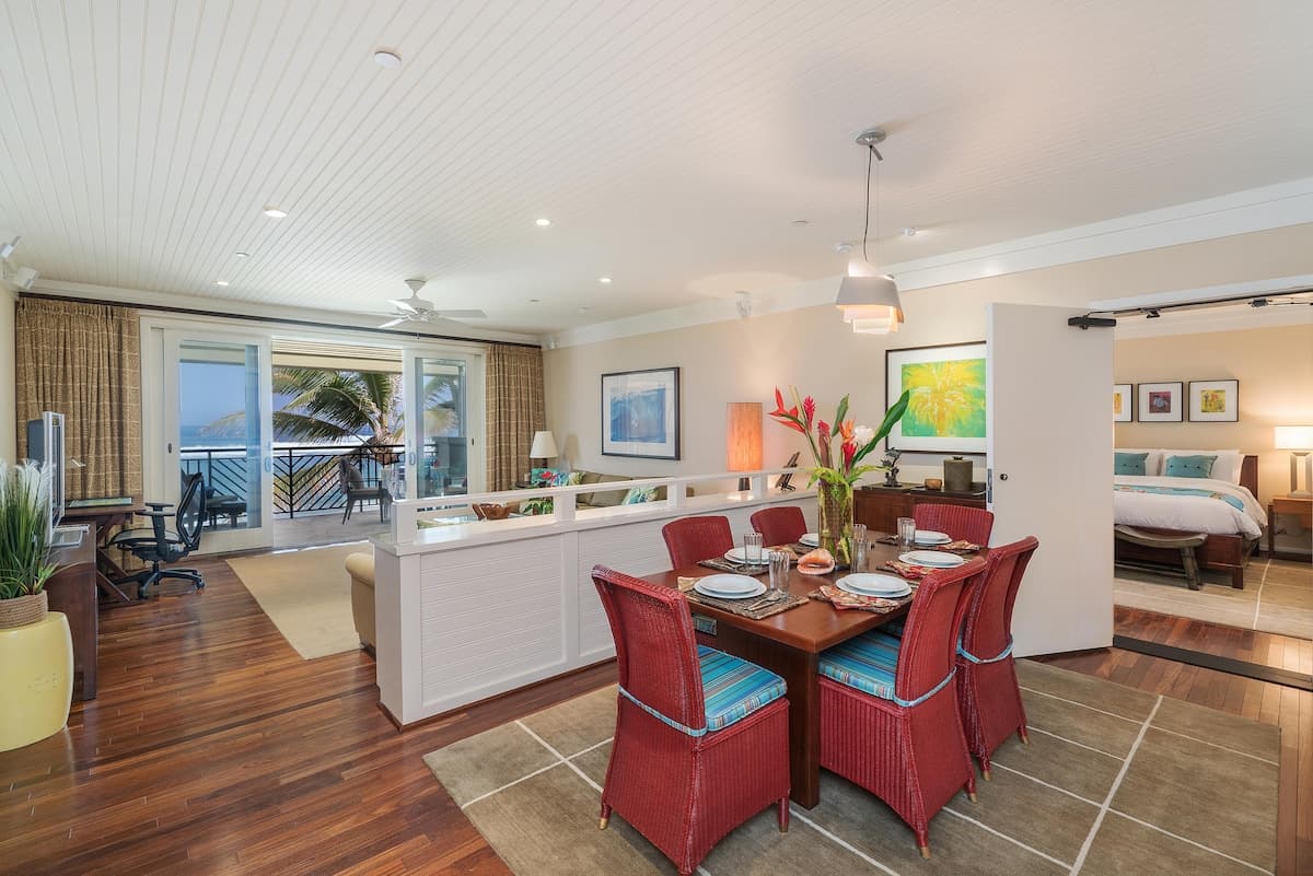 Villa in Kahuku · ★5.0 · 4 bedrooms · 6 beds · 3 private baths - Photo 4