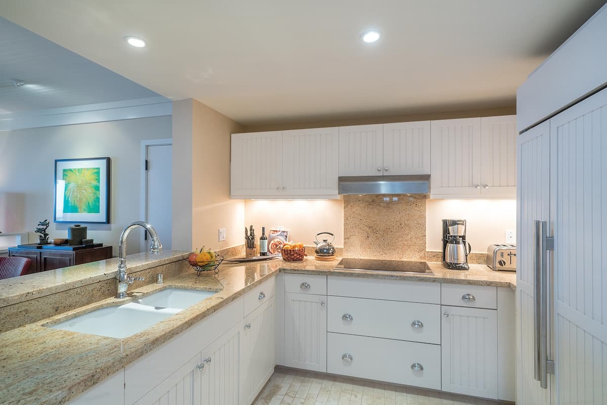 Villa in Kahuku · ★5.0 · 4 bedrooms · 6 beds · 3 private baths - Photo 5
