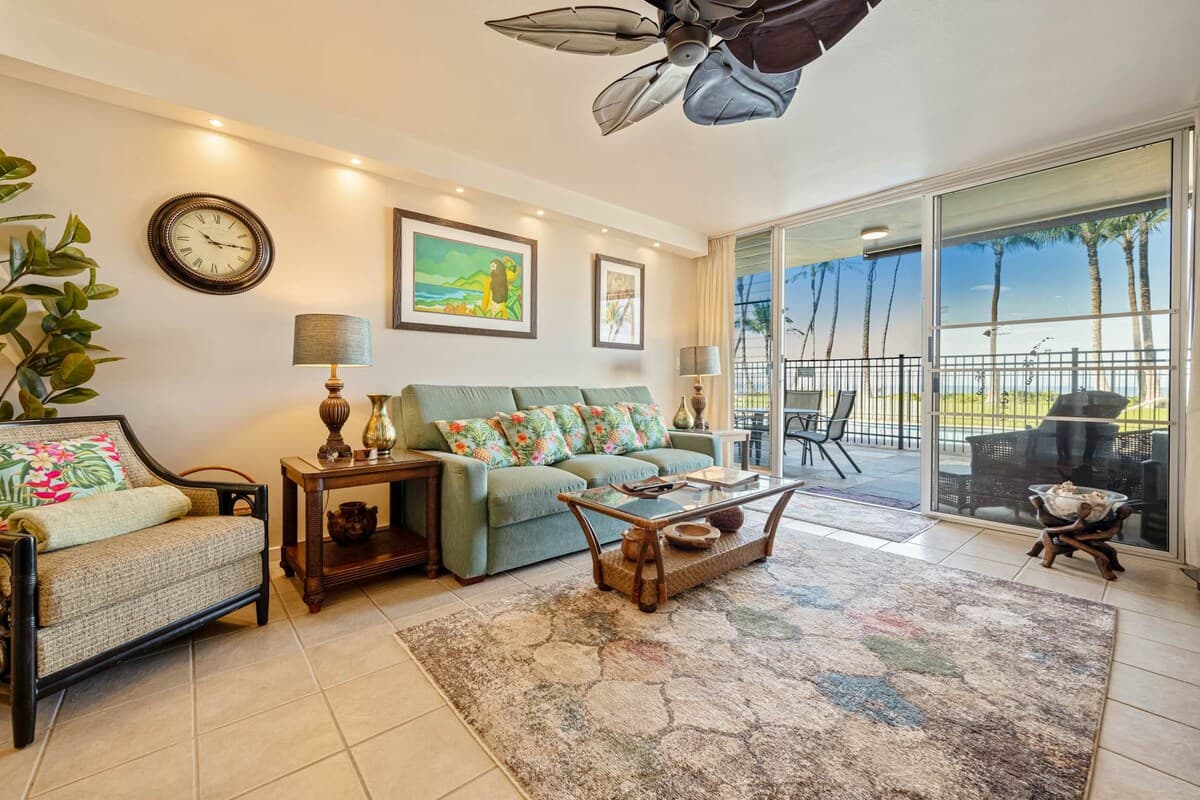 Condo in Kihei · ★4.25 · 2 bedrooms · 3 beds · 2 shared baths - Photo 3