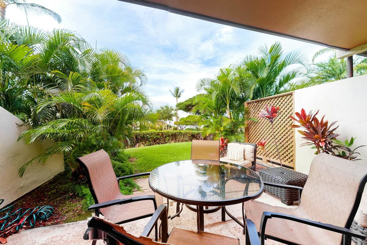 Sunny 1BR | Pool | Hot Tub | W/D | Tennis - Photo 1