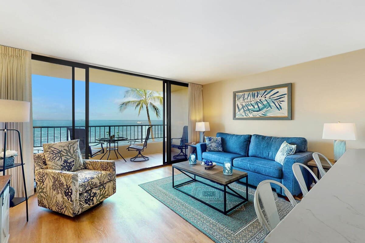 Sugar Beach Resort 431: 1BR Oceanfront | Pool - Photo 3