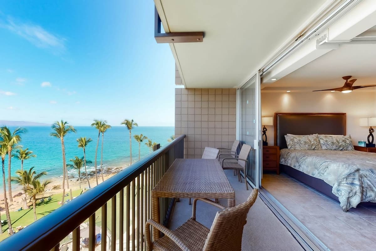 Condo in Kihei · ★4.79 · 1 bedroom · 2 beds · 1 shared bath - Photo 4