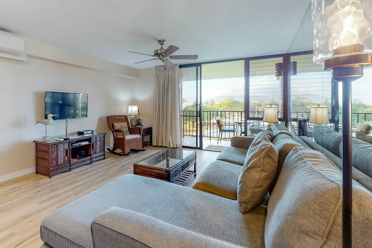 Condo in Kihei · ★5.0 · 1 bedroom · 2 beds · 2 shared baths - Photo 2