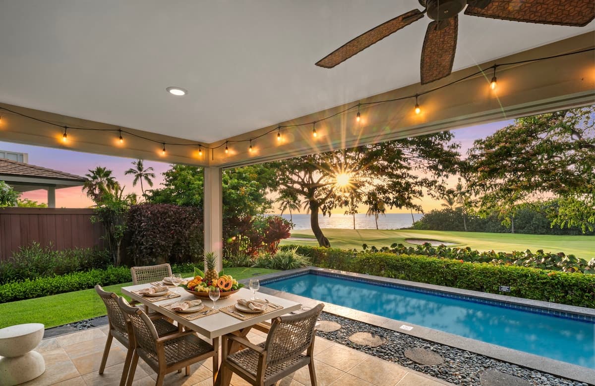 Home in Kailua-Kona · ★4.98 · 3 bedrooms · 4 beds · 3.5 baths - Photo 1