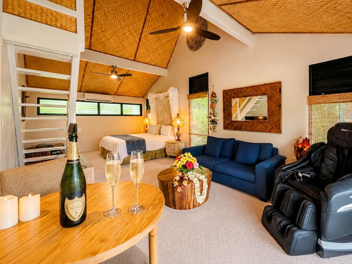 Condo in Princeville · ★4.99 · Studio · 1 bed · 1 bath - Photo 4