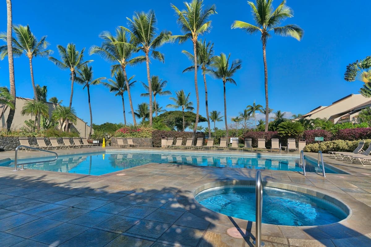 Condo in Kihei · ★4.57 · 1 bedroom · 2 beds · 2 shared baths - Photo 1