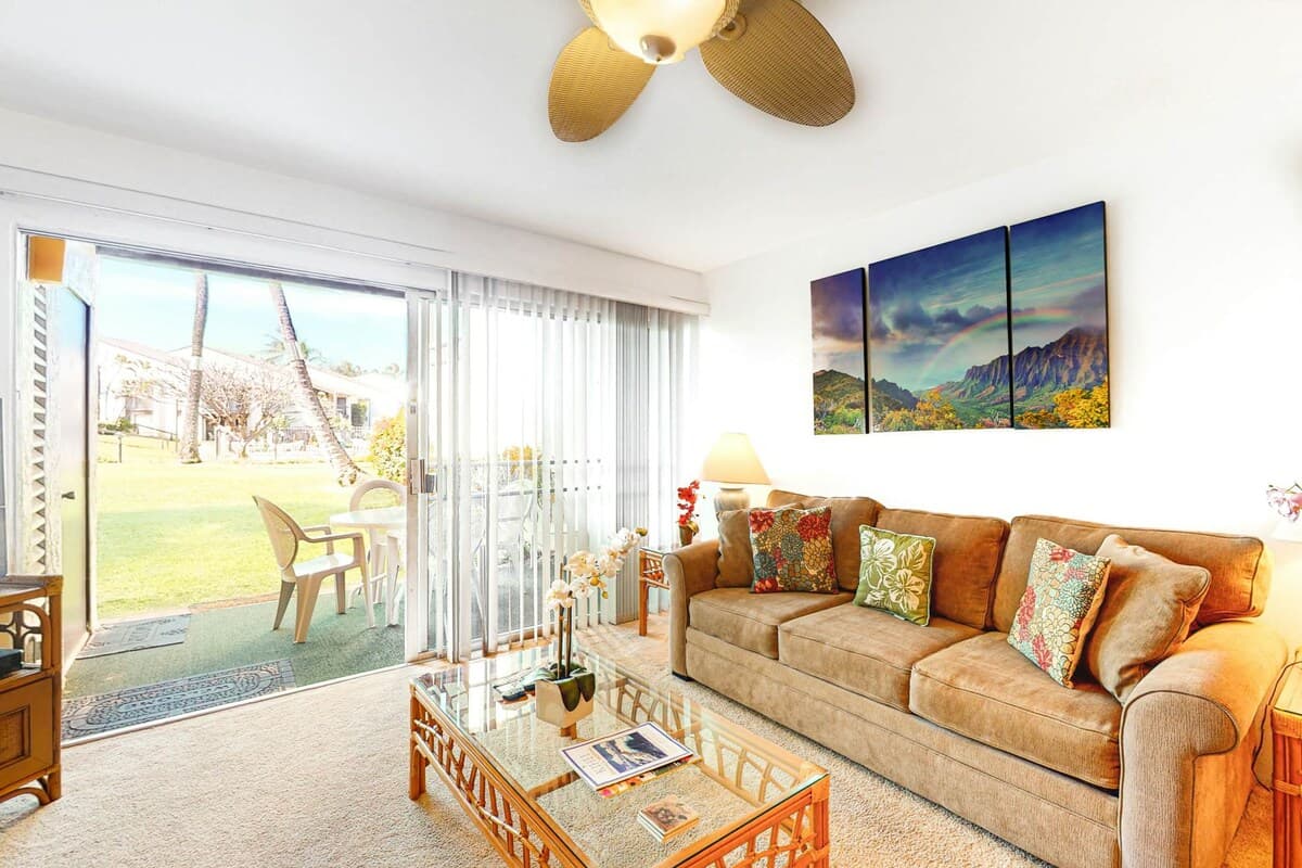 Condo in Kihei · ★4.0 · 1 bedroom · 2 beds · 1 shared bath - Photo 2