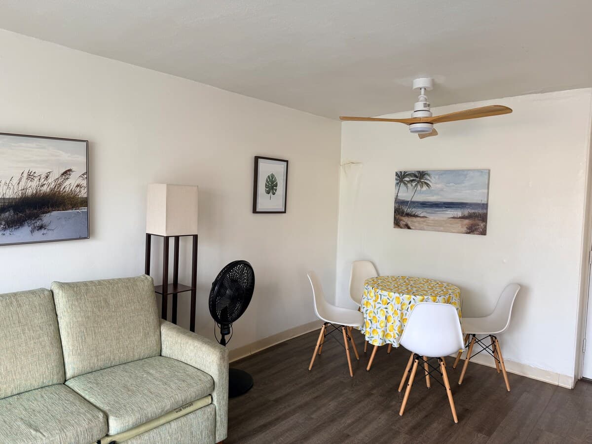 Family Waikiki Apt sleeps 5 FREE parking - Photo 3