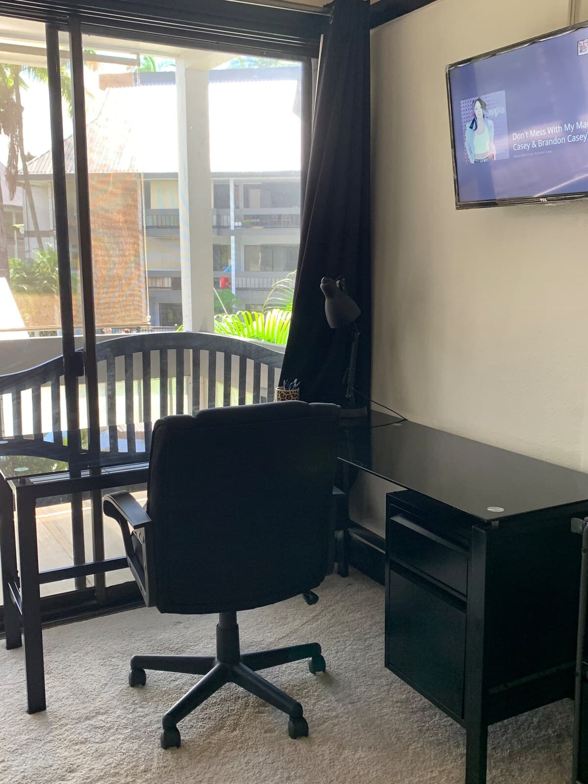 Condo in Hilo · ★4.69 · Studio · 1 bed · 1 private bath - Photo 5