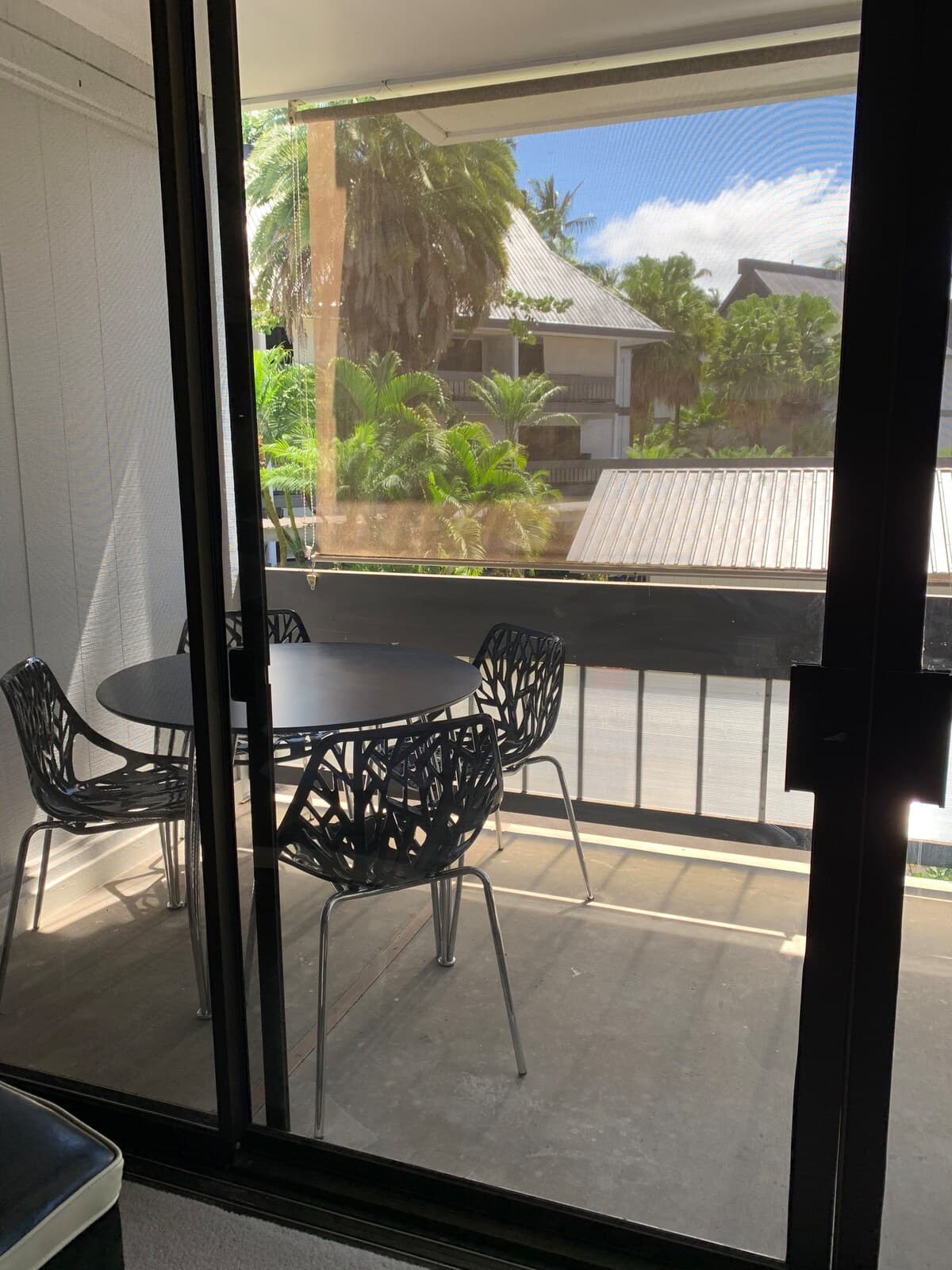 Condo in Hilo · ★4.69 · Studio · 1 bed · 1 private bath - Photo 2
