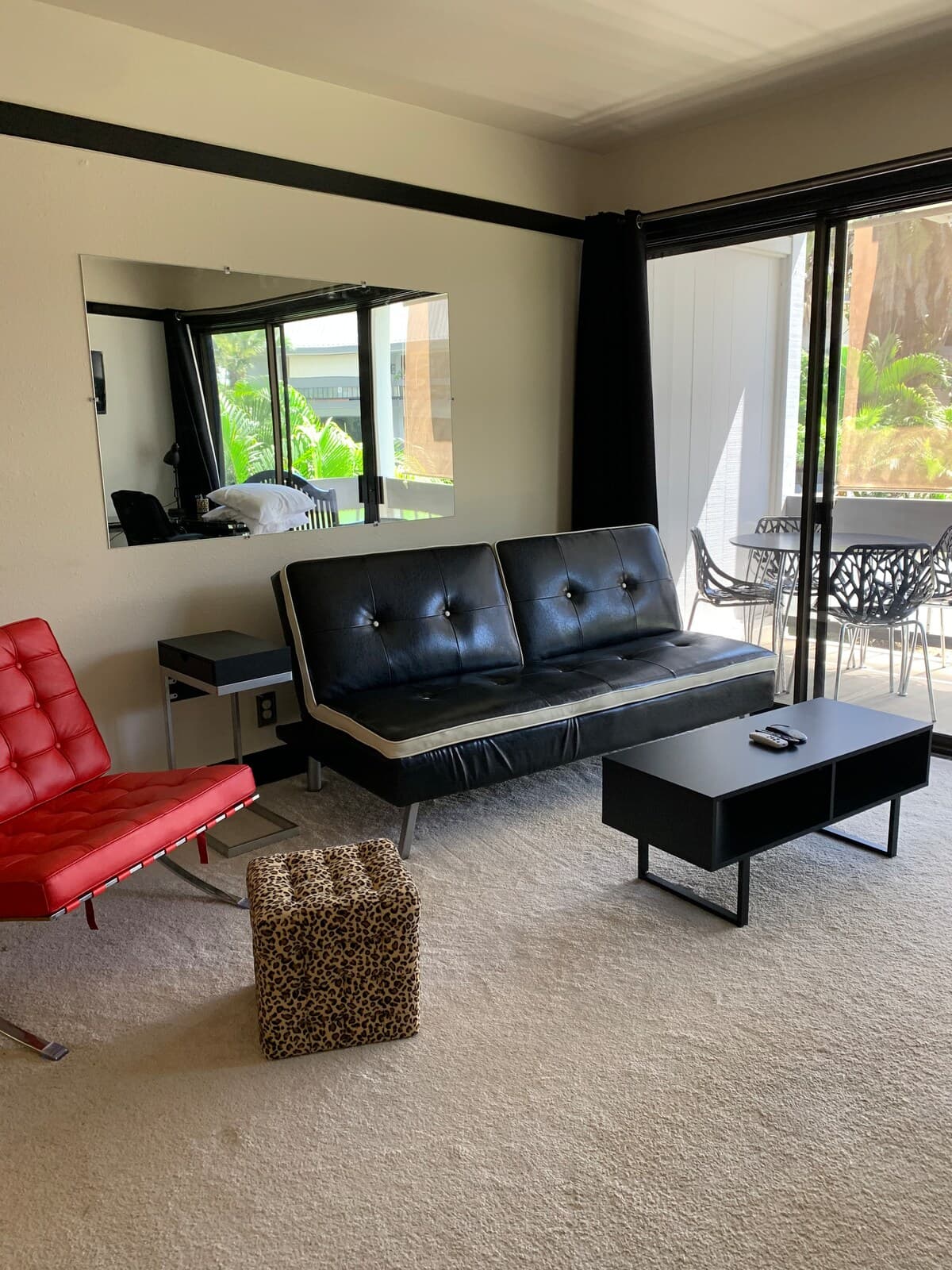 Condo in Hilo · ★4.69 · Studio · 1 bed · 1 private bath - Photo 3