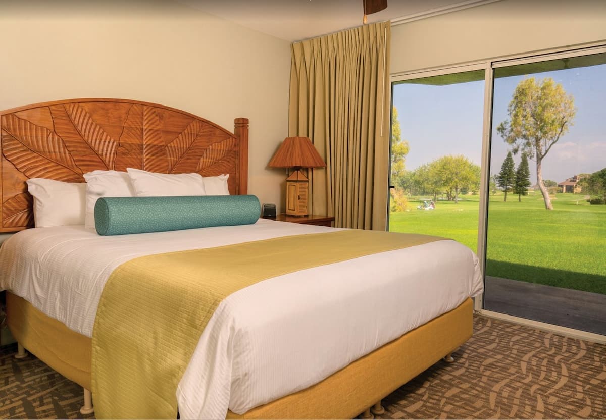 Condo in Waikoloa Village · ★4.83 · 2 bedrooms · 3 beds · 2 private baths - Photo 2