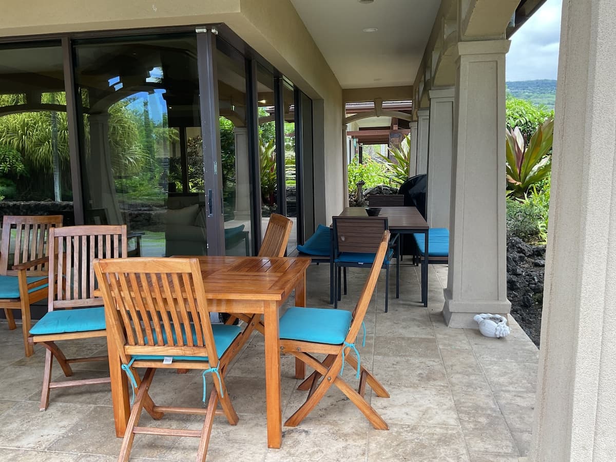 Home in Kailua-Kona · ★4.93 · 4 bedrooms · 7 beds · 5.5 baths - Photo 5