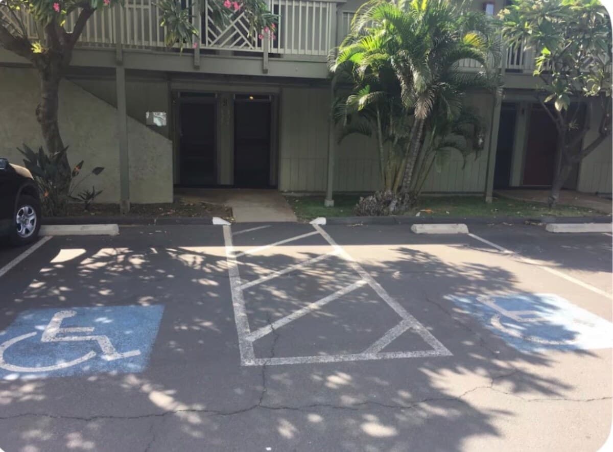 Condo in Kihei · ★4.92 · Studio · 2 beds · 1 private bath - Photo 1