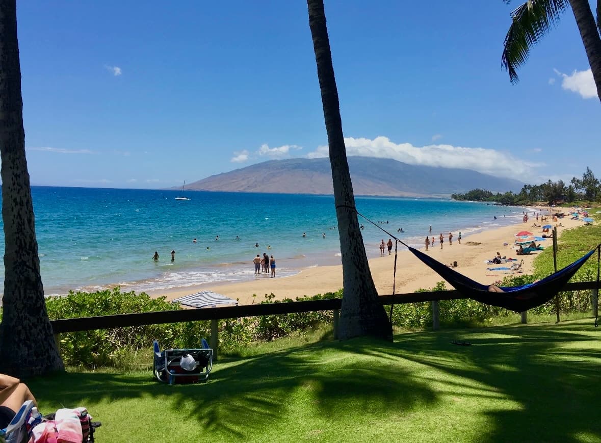 Condo in Kihei · ★4.84 · 1 bedroom · 2 beds · 1 private bath - Photo 3