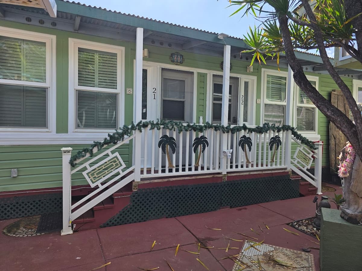Δ Cozy & Compact 1BR 5 min to Ocean - Photo 1