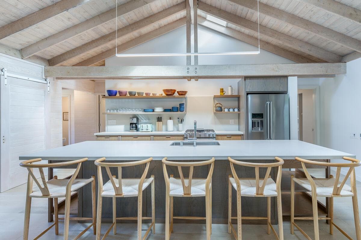 Home in Hanalei · ★4.83 · 3 bedrooms · 4 beds · 3 baths - Photo 5