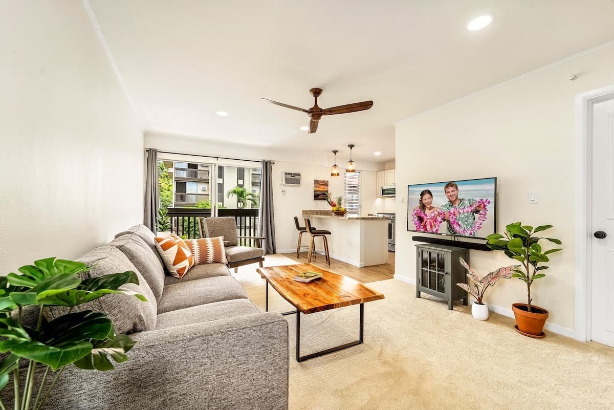 Condo in Kailua-Kona · ★4.82 · 1 bedroom · 1 bed · 1 bath - Photo 2