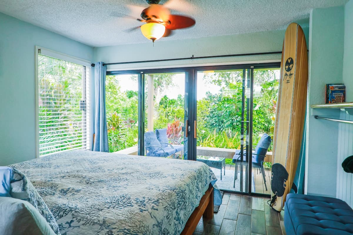 Condo in Princeville · ★4.67 · Studio · 2 beds · 1 private bath - Photo 1