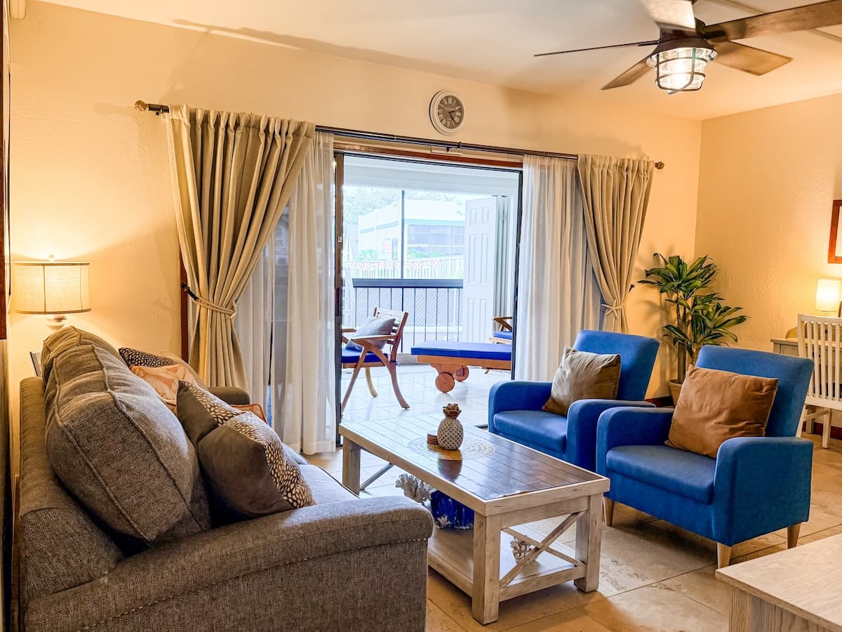 Condo in Kailua-Kona · ★4.91 · 1 bedroom · 2 beds · 1 bath - Photo 2