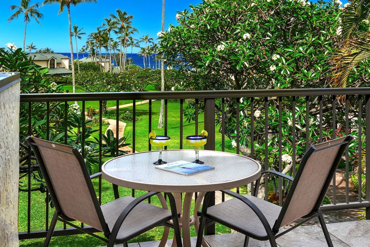 Condo in Koloa · ★5.0 · 1 bedroom · 1 bed · 1 bath - Photo 2