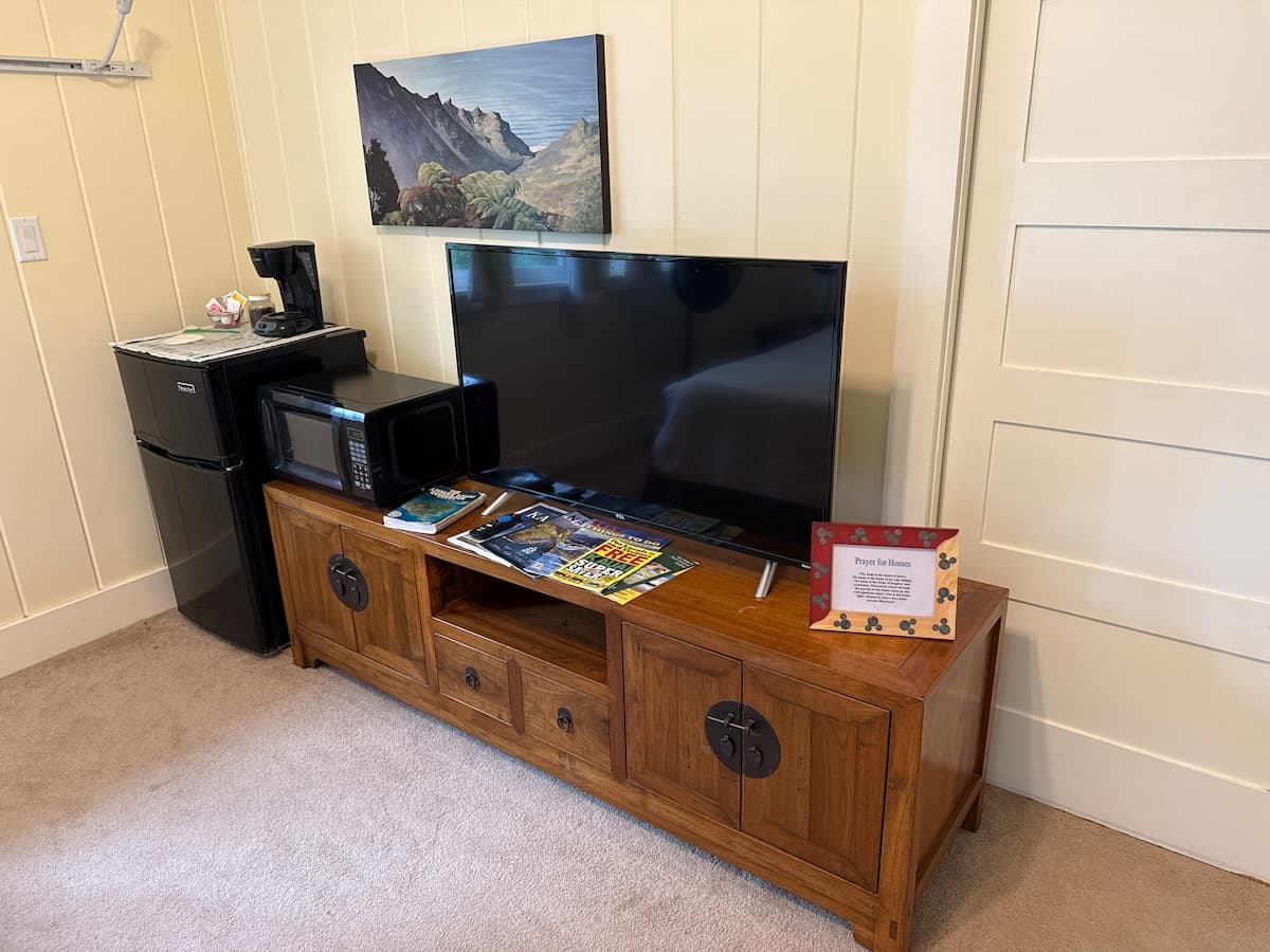 Home in Princeville · ★4.95 · 1 bedroom · 1 bed · 1 private bath - Photo 3