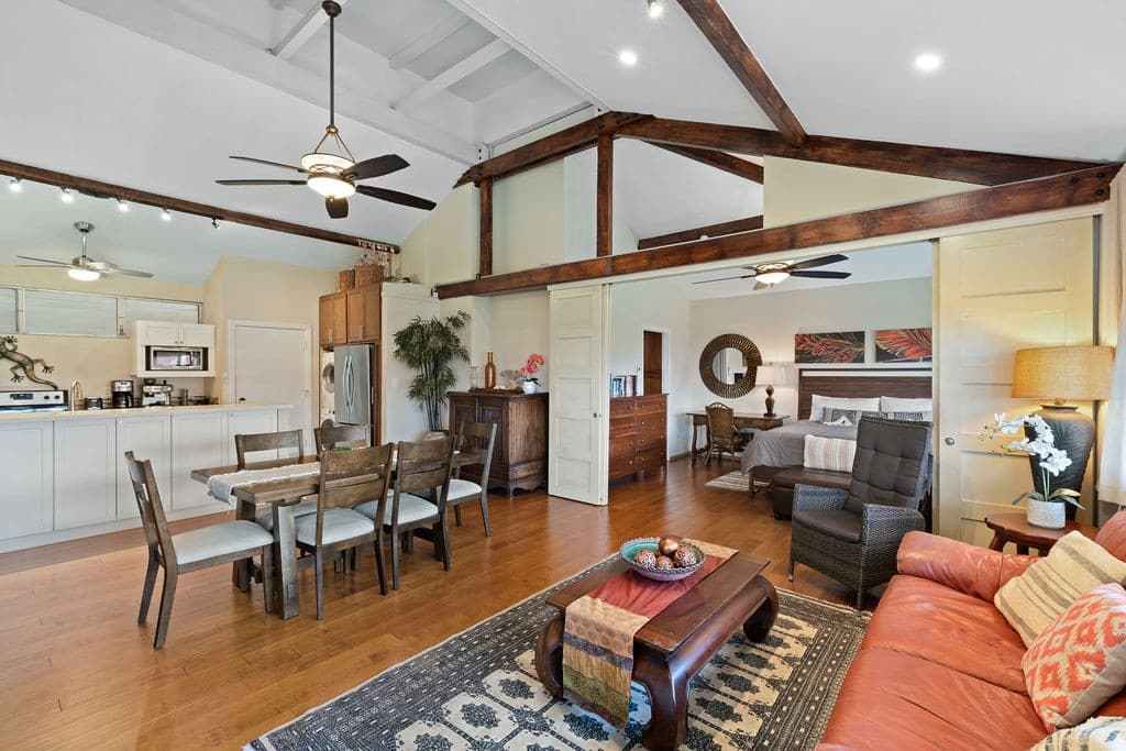 Condo in Kihei · ★4.96 · 2 bedrooms · 3 beds · 2 baths - Photo 3