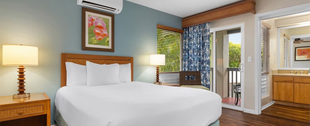 Condo in Princeville · ★4.74 · 2 bedrooms · 2 beds · 2 private baths - Photo 1