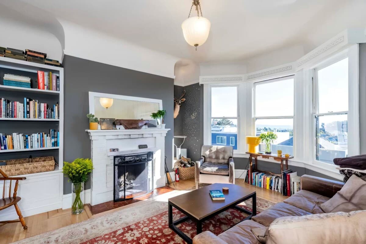 Artist's Light-Filled Sanctuary with Bay Views - Photo 1