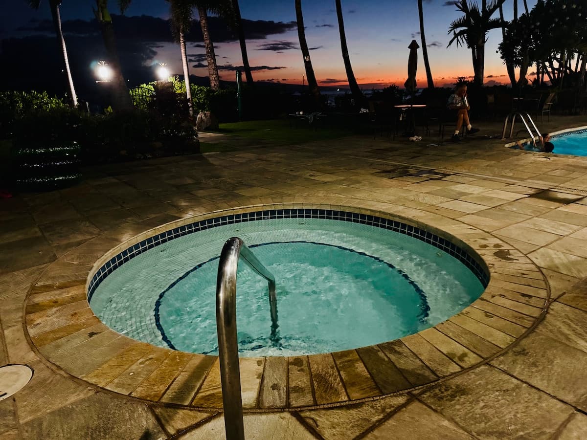 Lahaina Shores Ocean Front Luxury Condo 525 - Photo 5