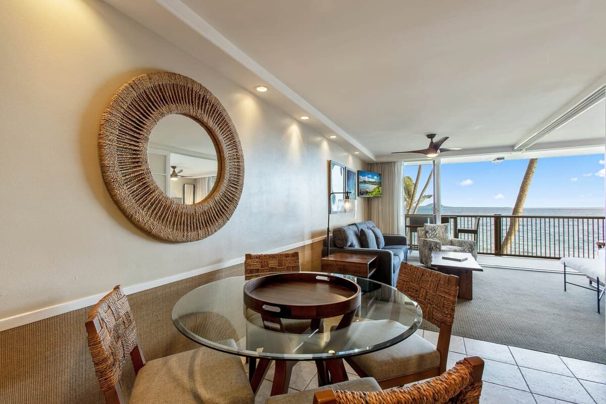 Condo in Kihei · ★4.42 · 2 bedrooms · 3 beds · 2 shared baths - Photo 5