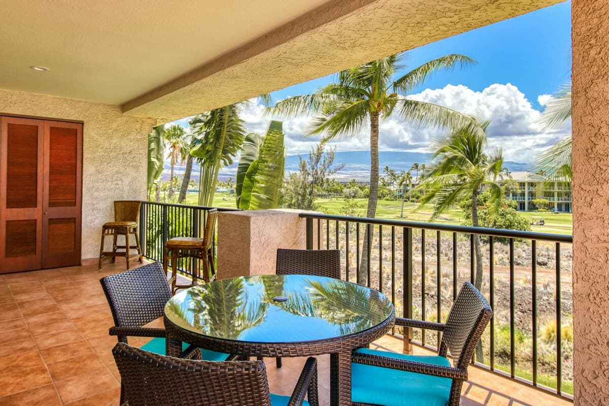 Condo in Waikoloa Village · ★4.62 · 2 bedrooms · 3 beds · 2 shared baths - Photo 1