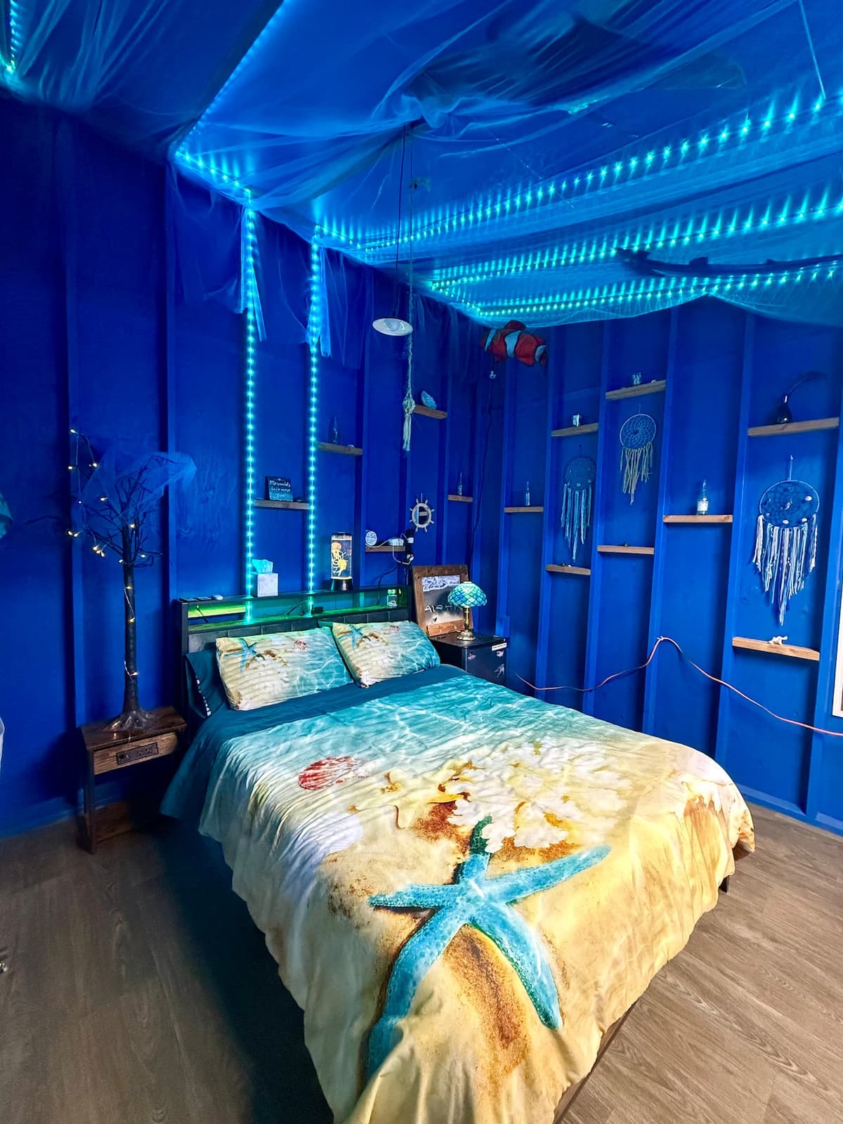 Cabin in Mountain View · ★4.94 · 1 bedroom · 1 bed · 1 private bath - Photo 1