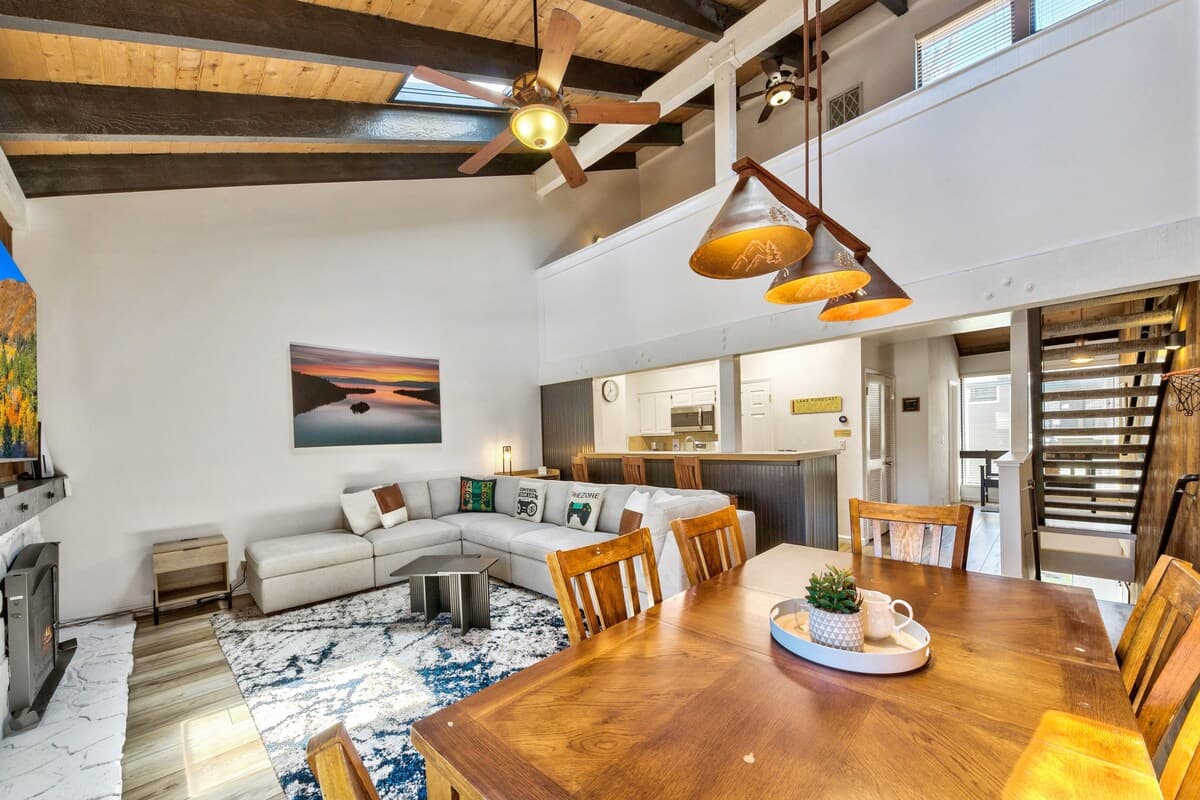 New 2024 Remodel, PS5, 85 TV, Beach Access - Photo 4