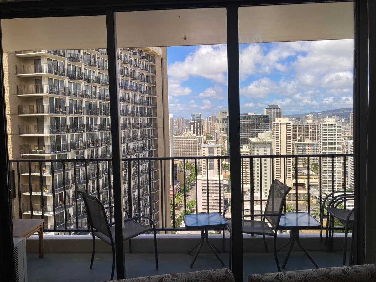 Lovely 1 bedroom w/ocean view, AC & Free Parking - Photo 5