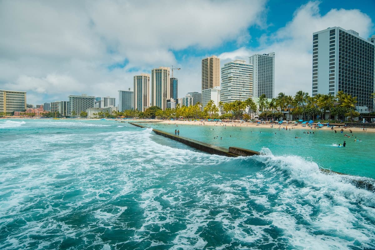 WG 422 at the Waikiki Grand Hotel® - Photo 2